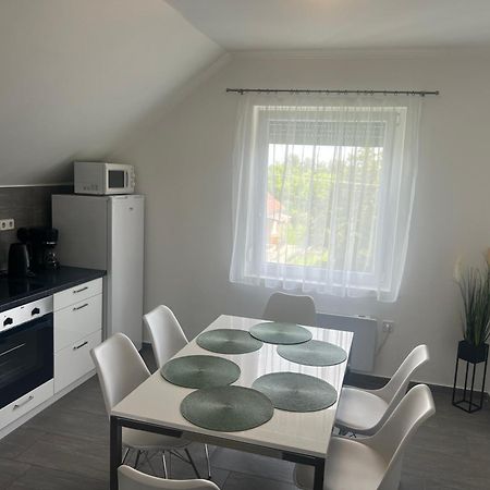 Olivér 22 Apartman Fonyód Exterior foto